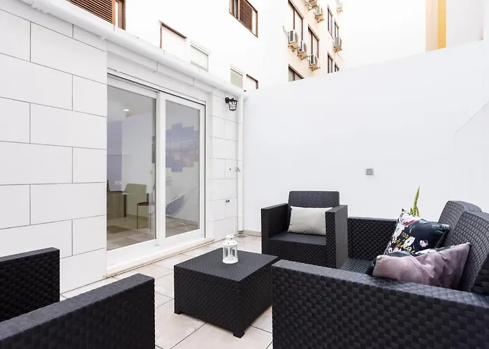 Trinidad Avenue Premium Apartment